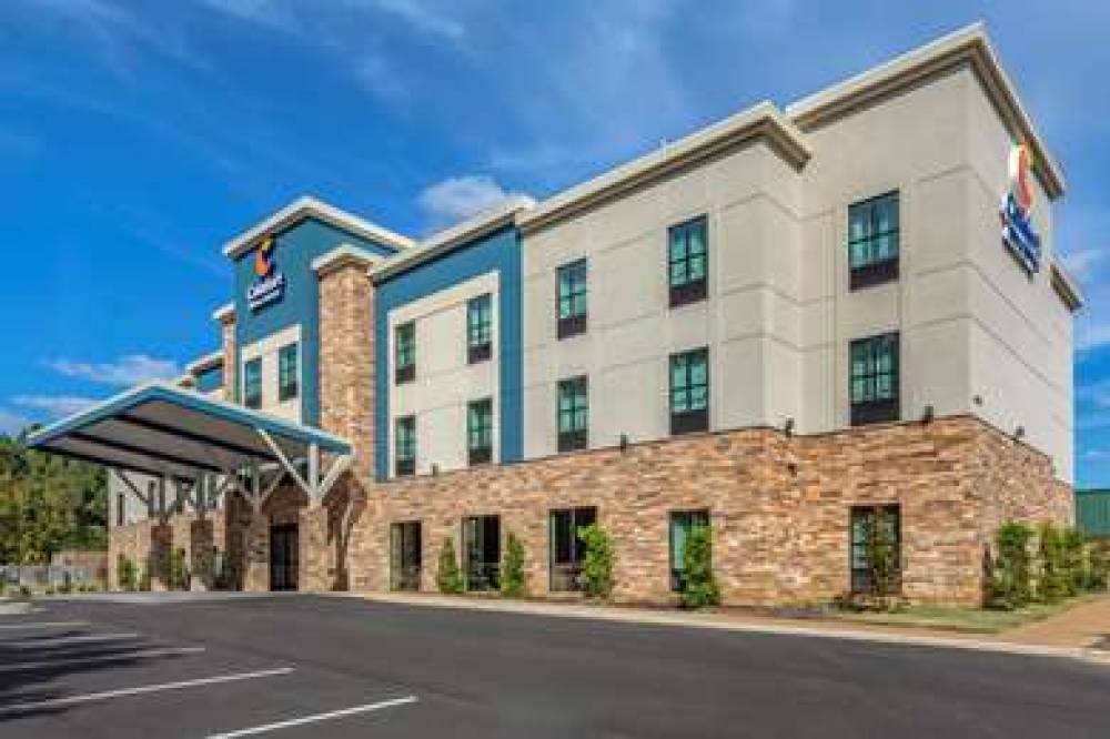 Comfort Inn & Suites