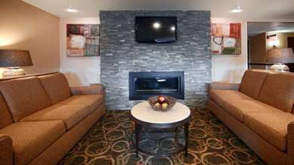 COMFORT INN & SUITES COPLEY AKRON 4