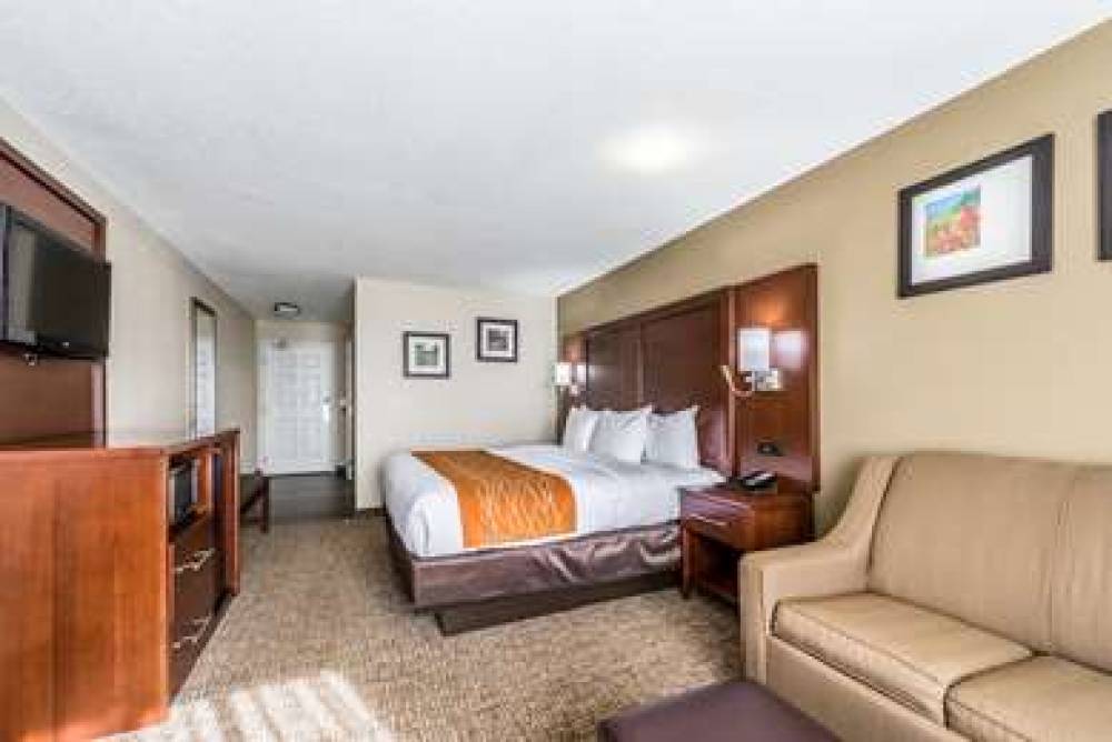 COMFORT INN & SUITES DAYTON NORTH 8