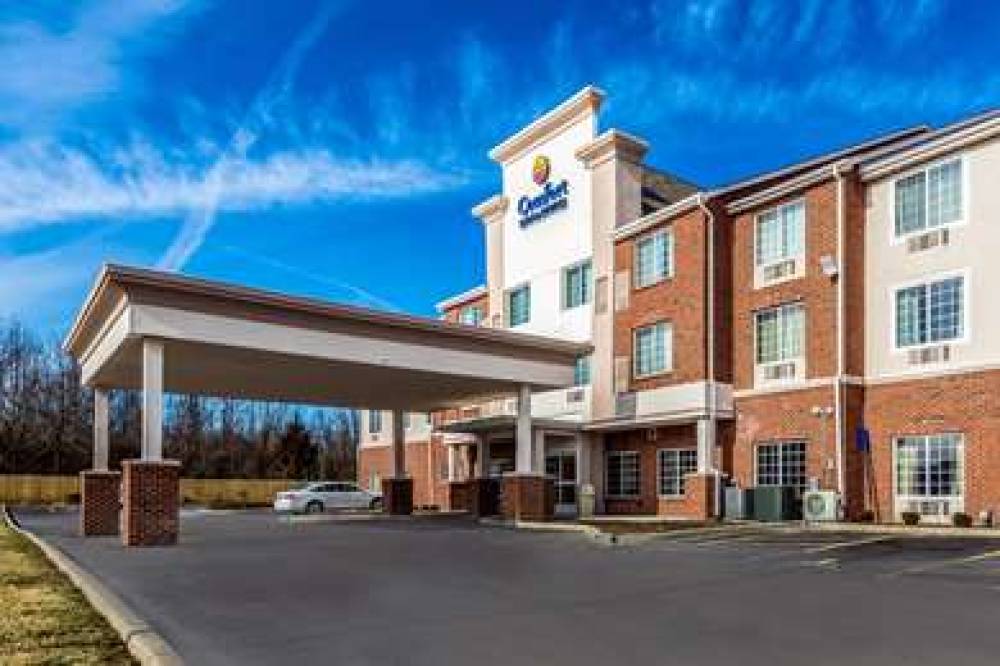 COMFORT INN & SUITES DAYTON NORTH 1