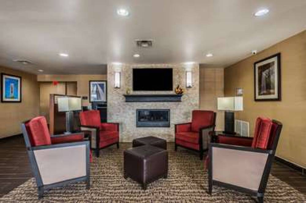 COMFORT INN & SUITES DAYTON NORTH 5