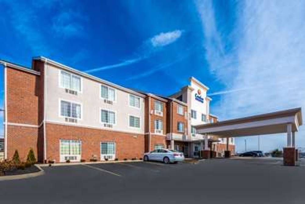 Comfort Inn & Suites Dayton North