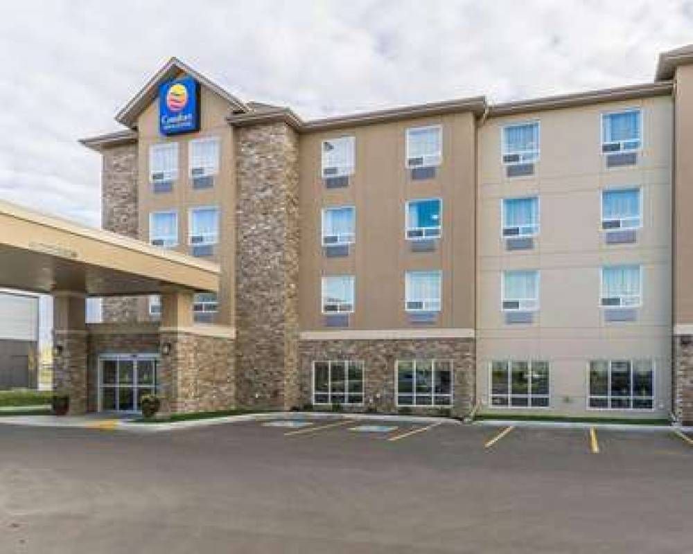 COMFORT INN & SUITES EDMONTON INTER 1