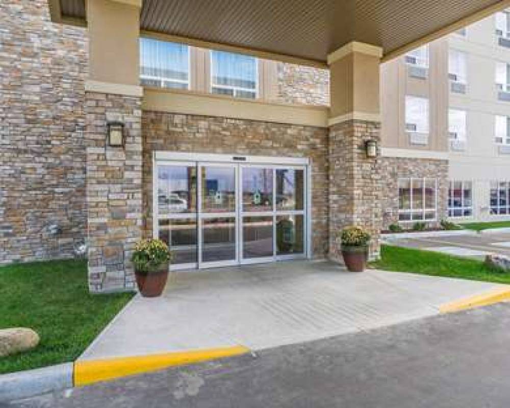 COMFORT INN & SUITES EDMONTON INTER 2