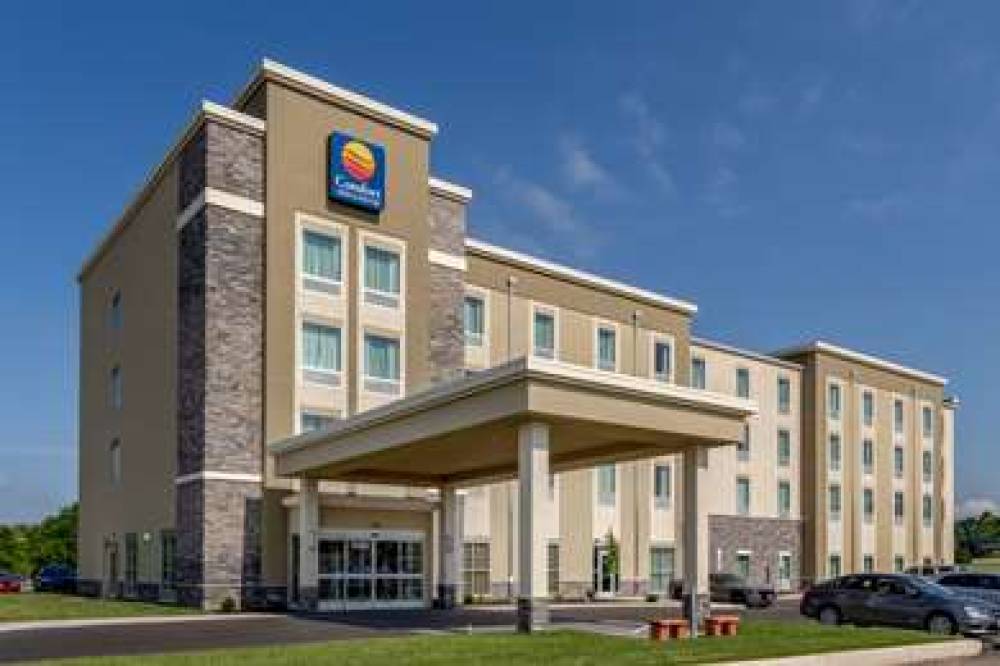 COMFORT INN & SUITES - HARRISBURG A 1