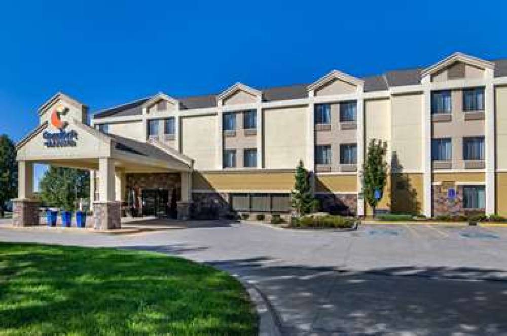 Comfort Inn & Suites Kansas City - Northeast 1