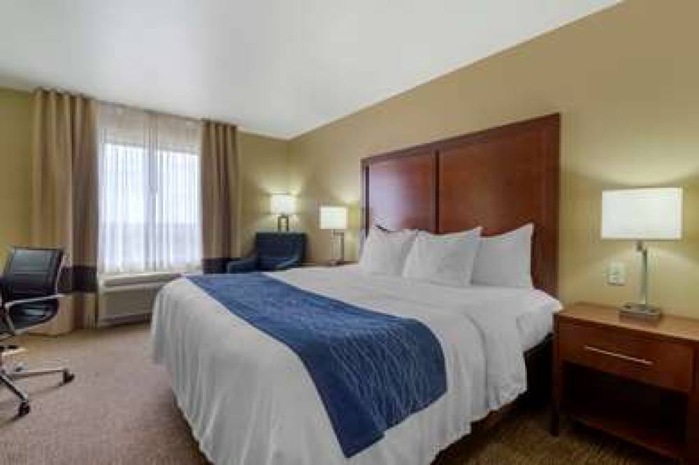 Comfort Inn & Suites Mandan - Bismarck 9