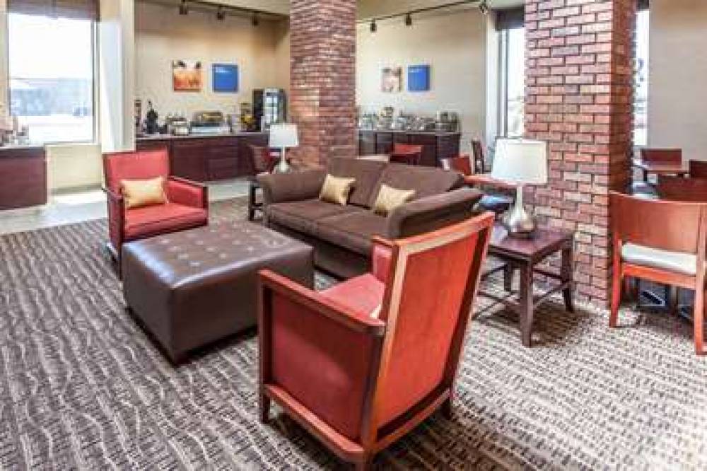 Comfort Inn & Suites Near Fallon Naval Air Station 4