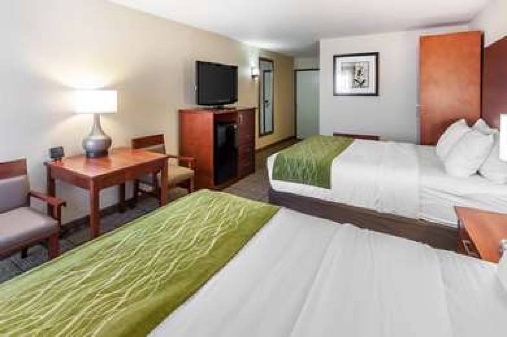 Comfort Inn & Suites Near Fallon Naval Air Station 9