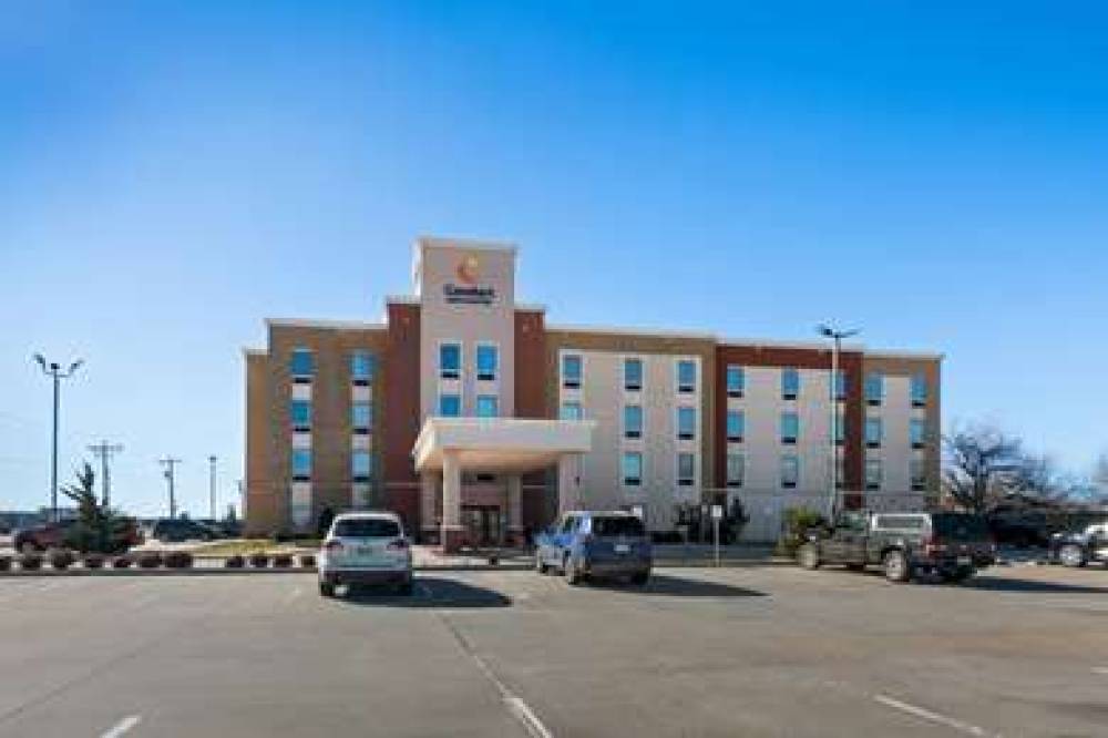 Comfort Inn & Suites Newcastle - Oklahoma City 1