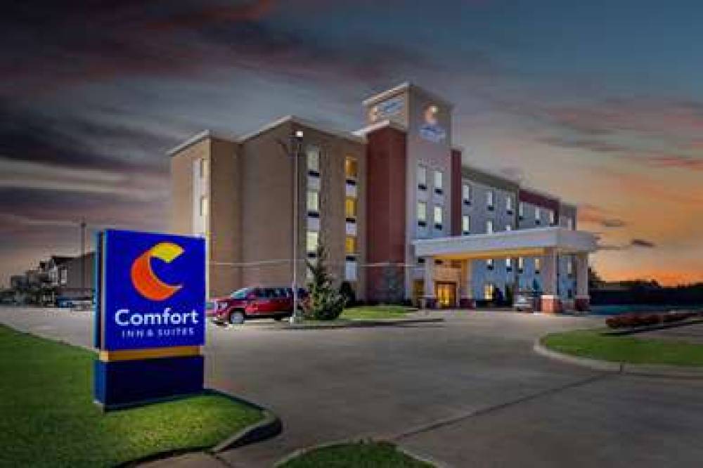 Comfort Inn & Suites Newcastle Oklahoma City