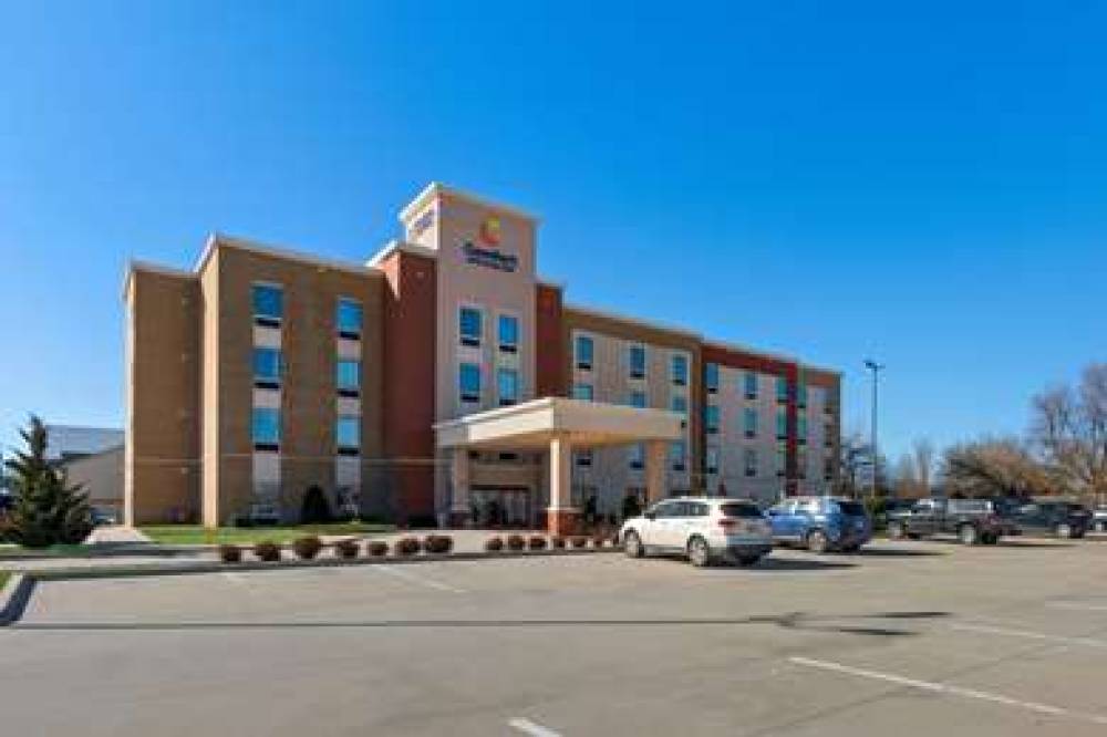 Comfort Inn & Suites Newcastle - Oklahoma City 2