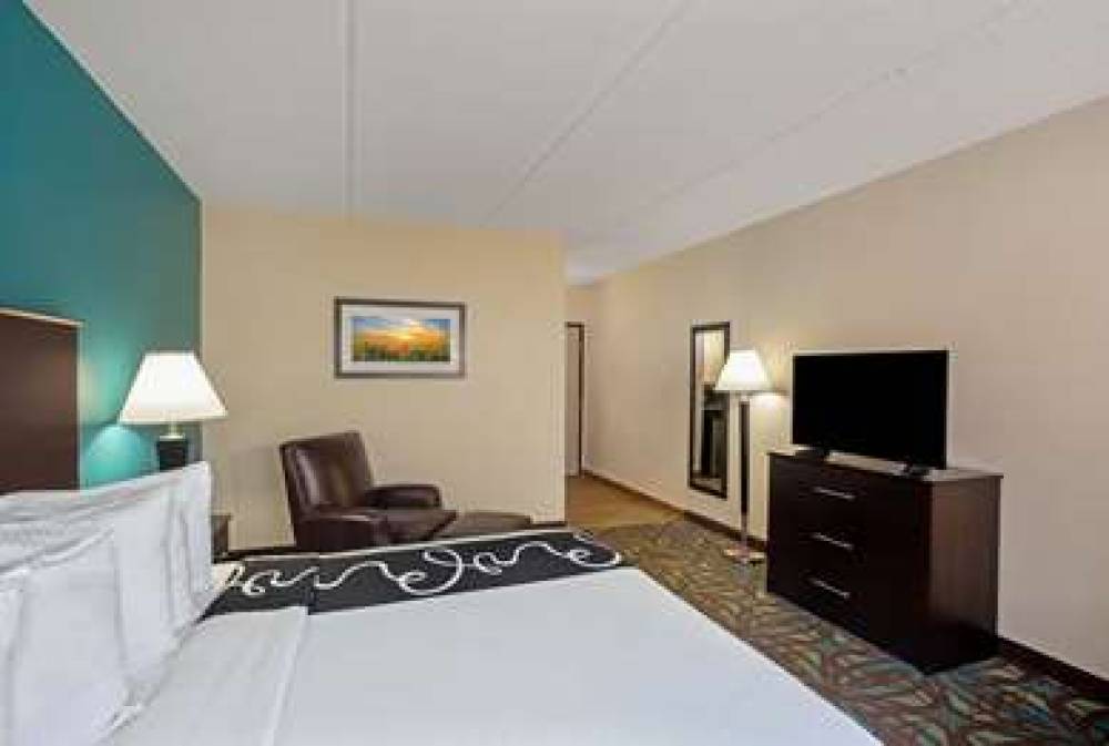 COMFORT INN & SUITES SARASOTA I75 7