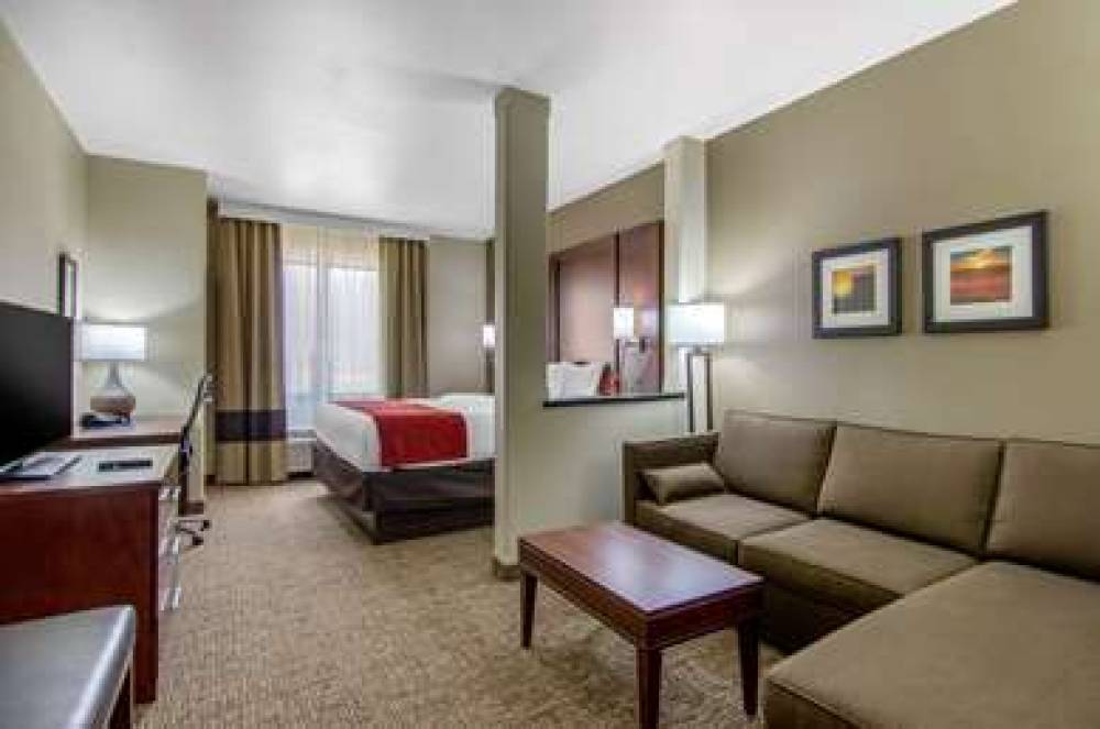 Comfort Inn & Suites Shawnee - Kansas City 5