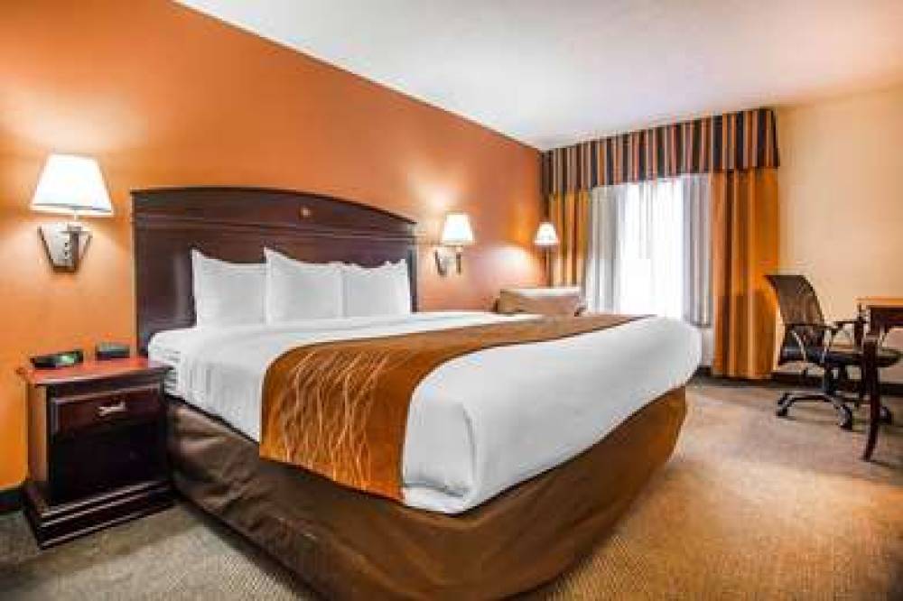 Comfort Inn & Suites Somerset - New Brunswick 8