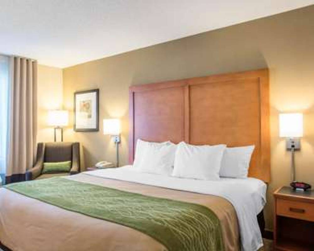 Comfort Inn & Suites West Chester - North Cincinnati 6