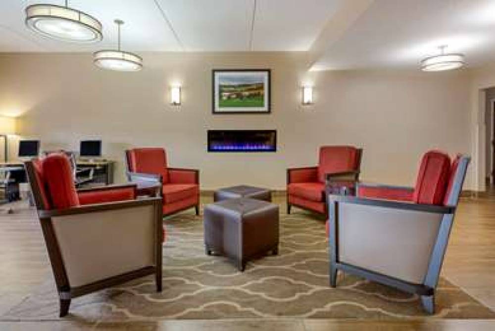 Comfort Inn & Suites Wilkes Barre - Arena 4