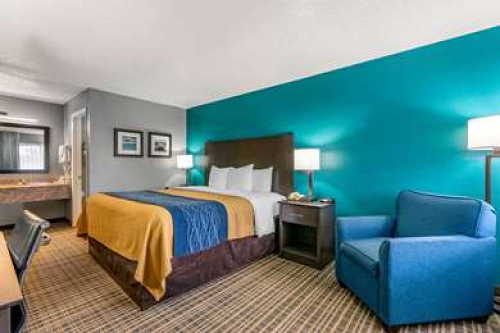 Comfort Inn Sun City Center-Tampa South 9