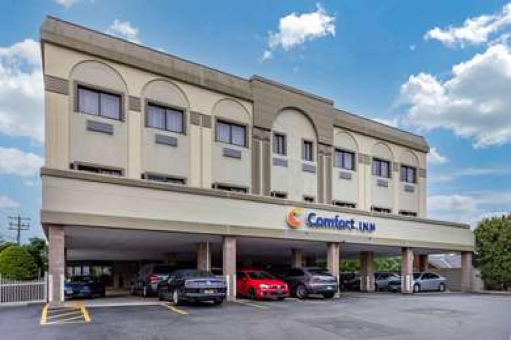 COMFORT INN SYOSSET-LONG ISLAND 1