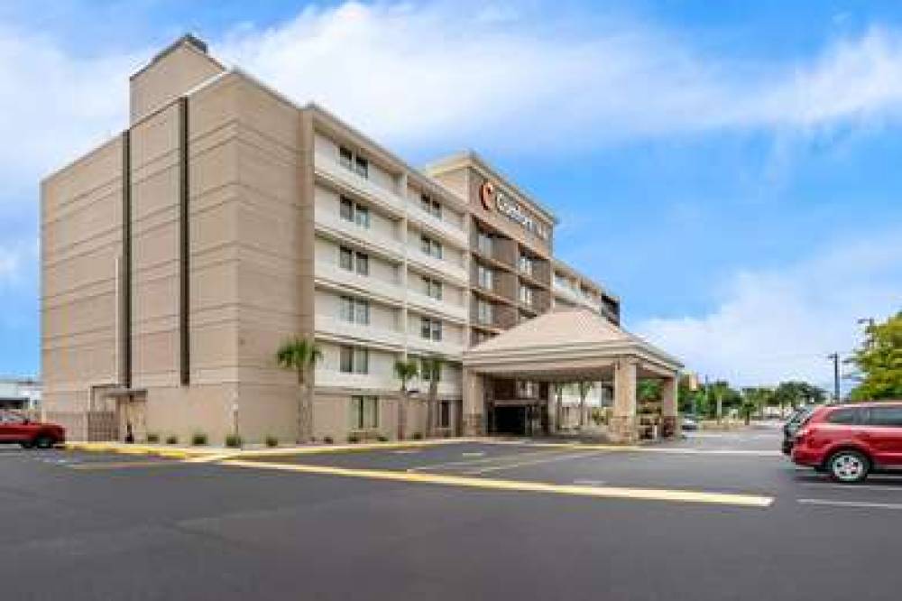 Comfort Inn University 1