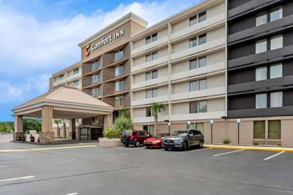 Comfort Inn University 3