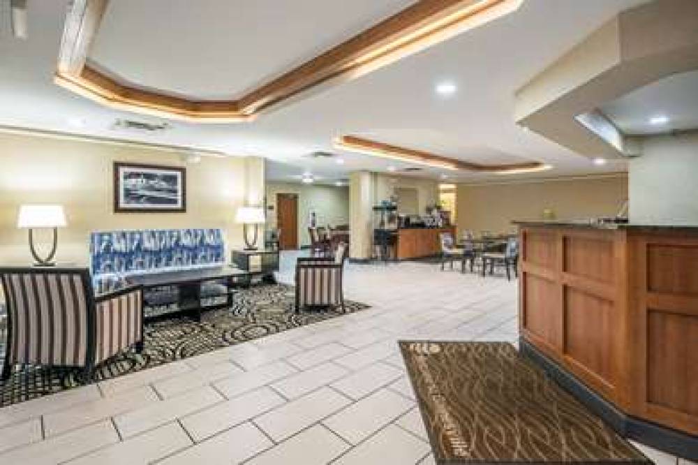 Comfort Inn University 6