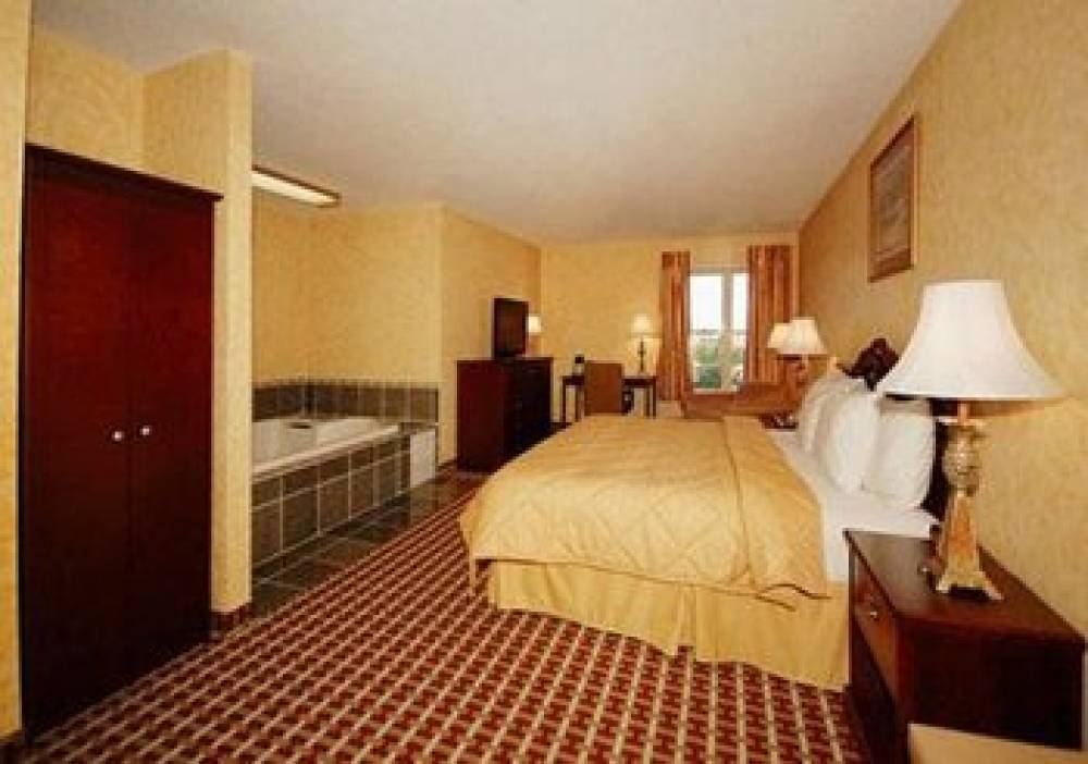 COMFORT INN WALTON 10