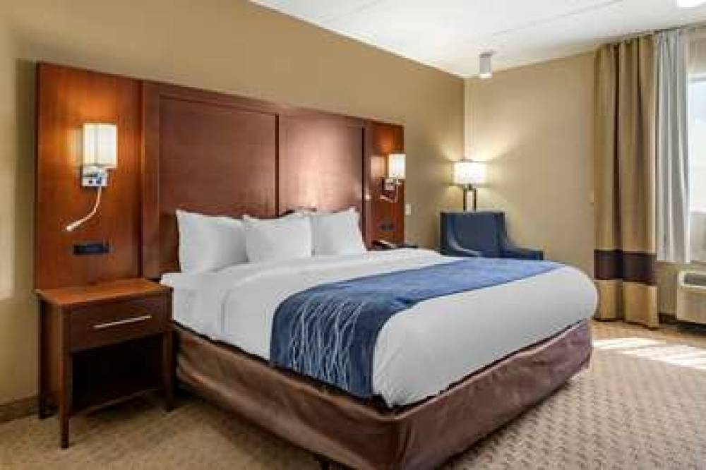 Comfort Inn Warren 5