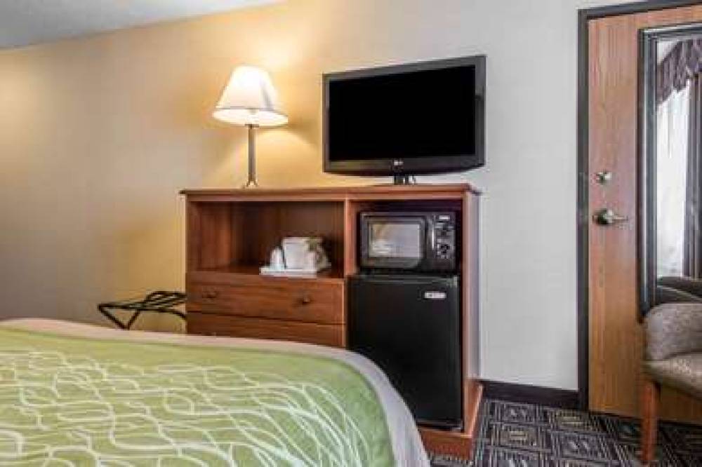 Comfort Inn Weirton 9