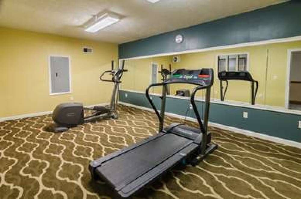 COMFORT INN WYTHEVILLE - FORT CHISW 1