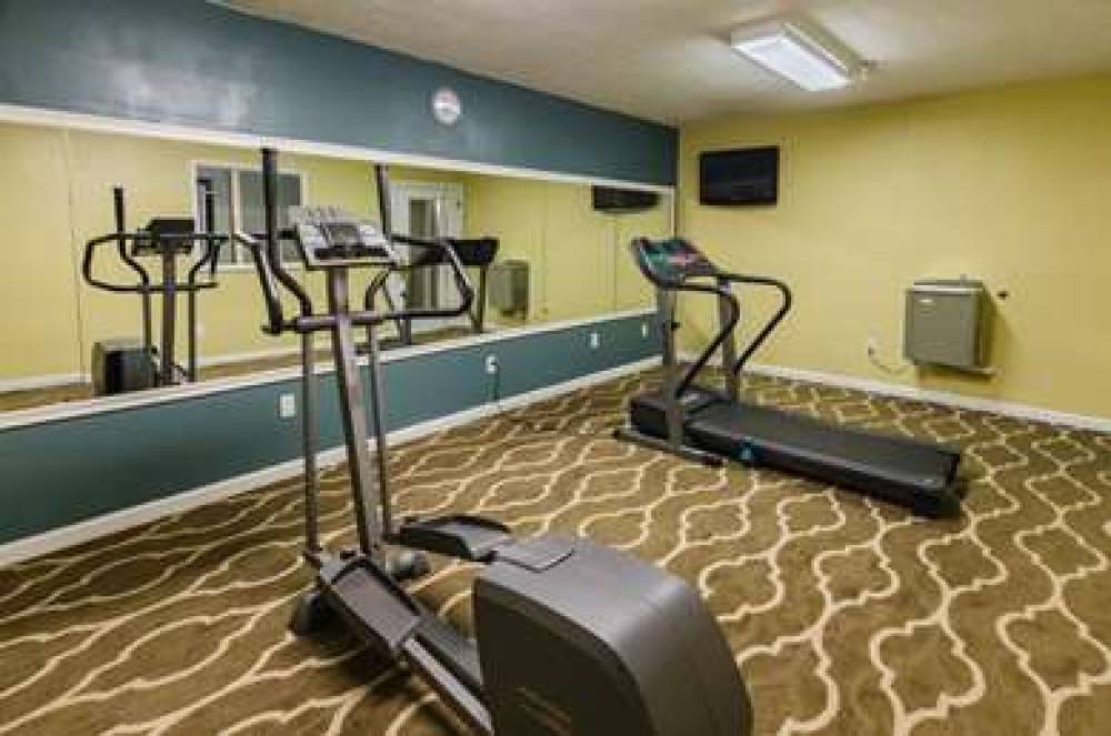 COMFORT INN WYTHEVILLE - FORT CHISW 2