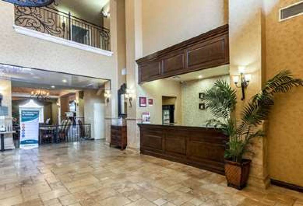 Comfort Suites Alamo/River Walk 9