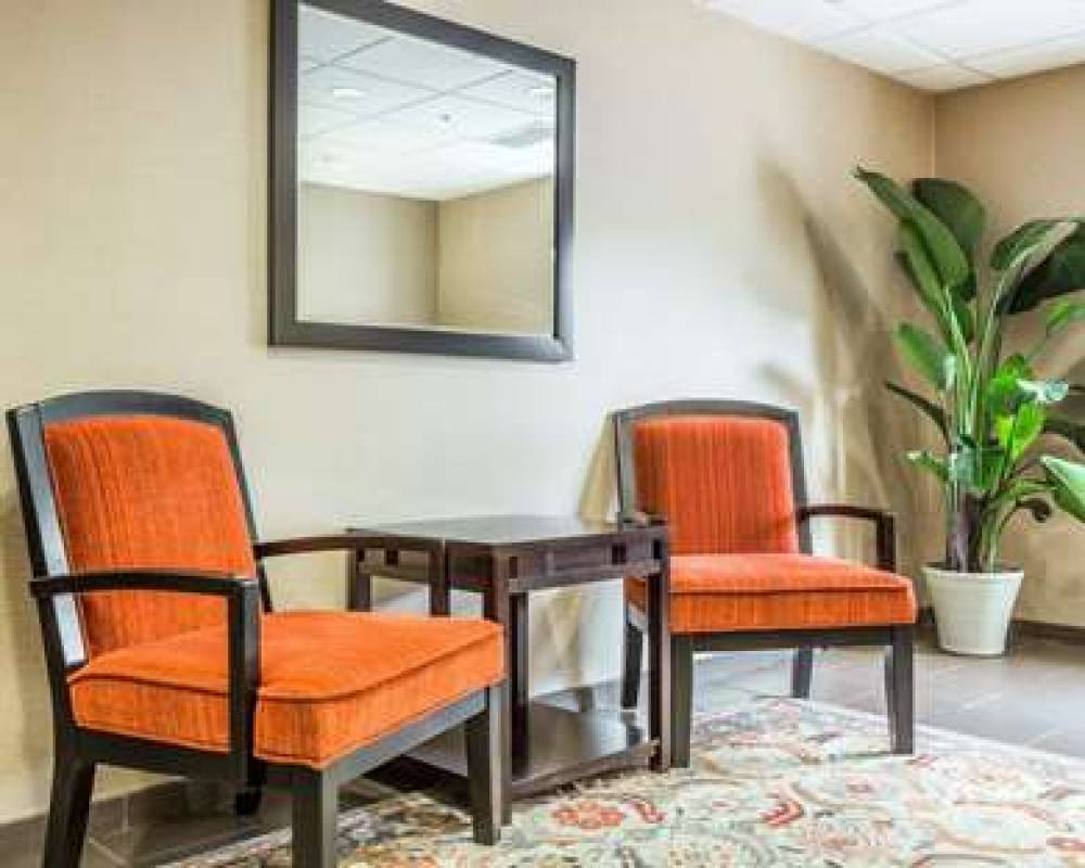 COMFORT SUITES AT ISLE OF PALMS CON 8