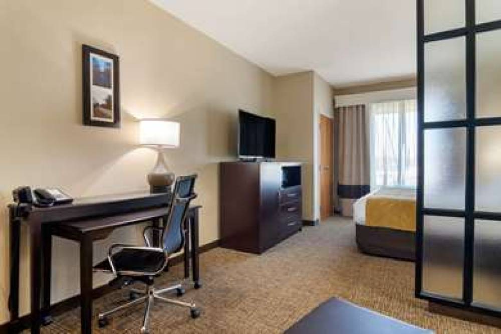 Comfort Suites Byron Warner Robins 9