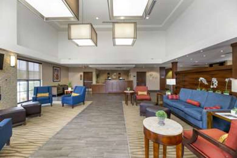 Comfort Suites Carlsbad 5