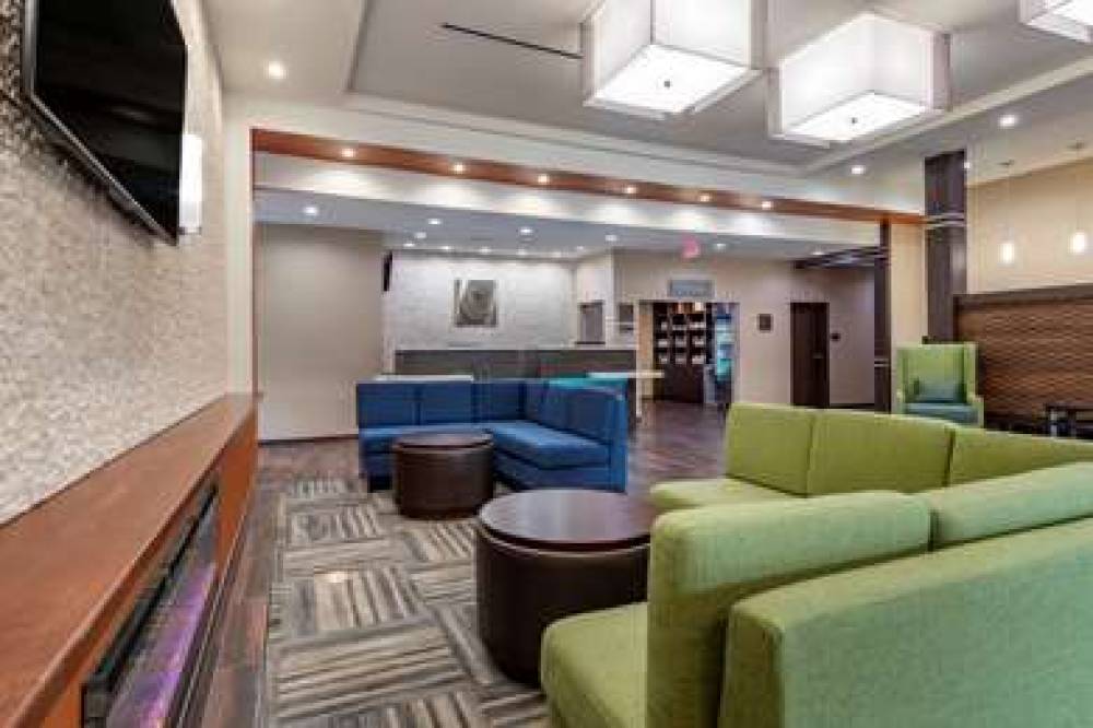 COMFORT SUITES CEDAR PARK 7