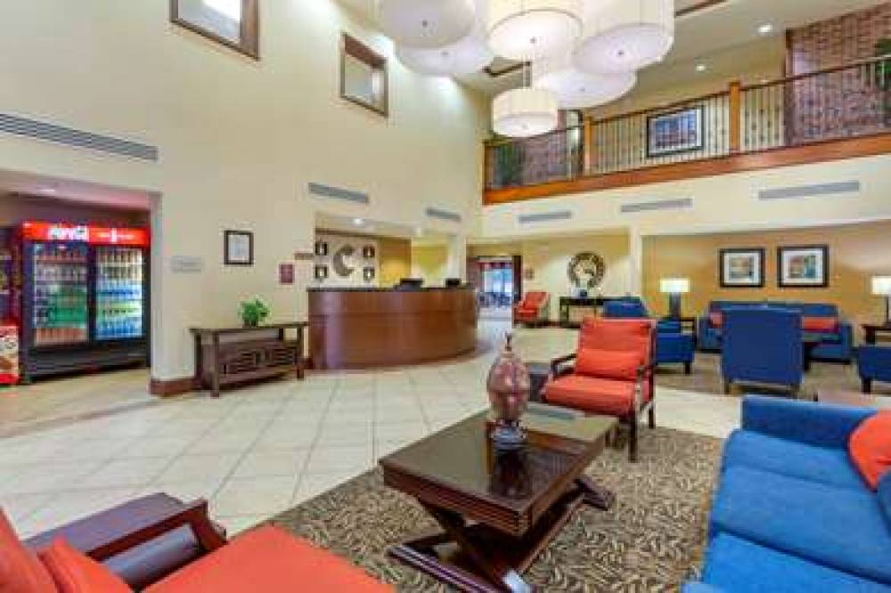 Comfort Suites Charleston West Ashley 4