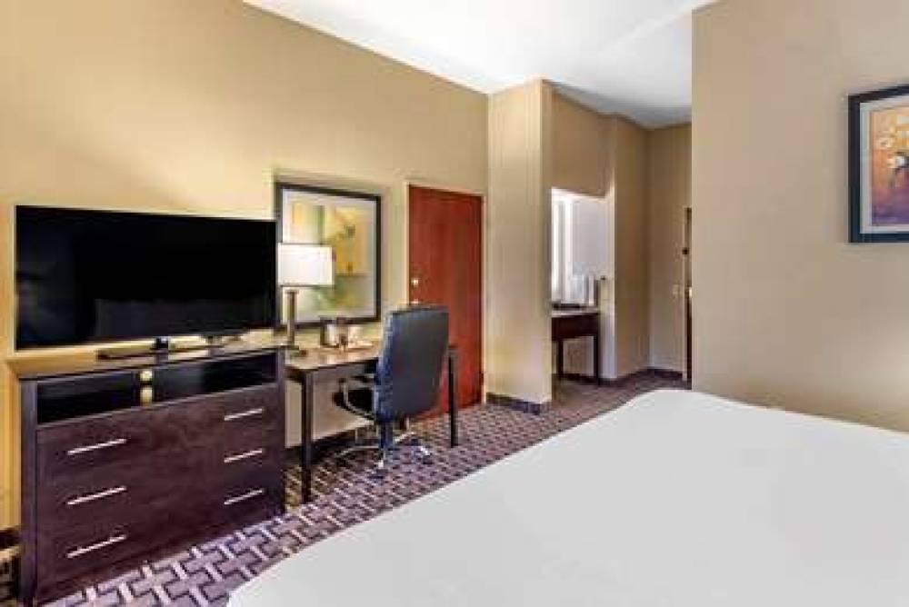 COMFORT SUITES CLOVIS 9