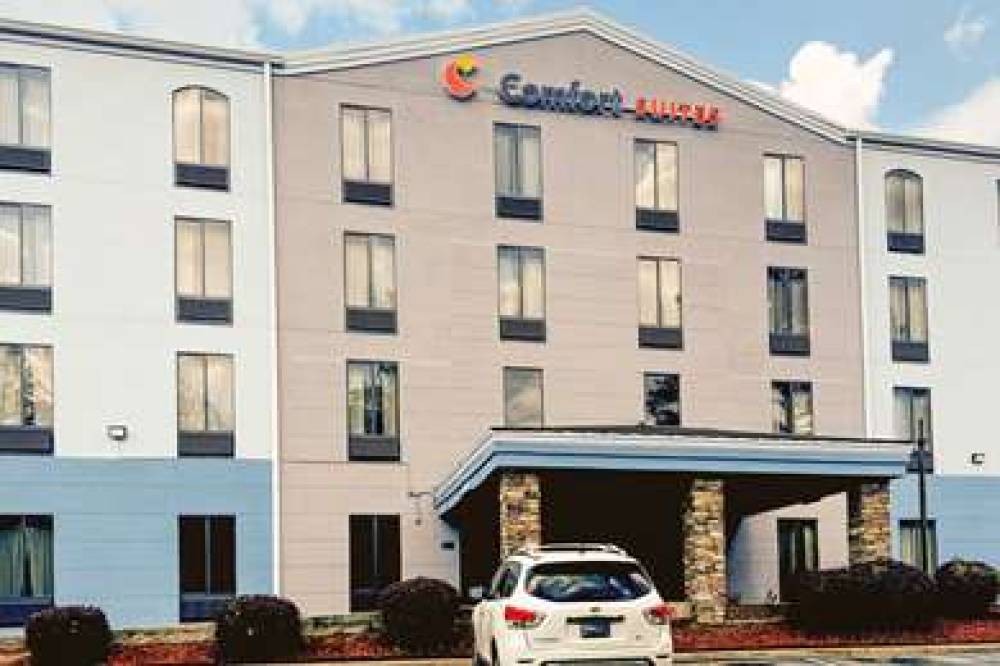 Comfort Suites Columbus State University Area 4