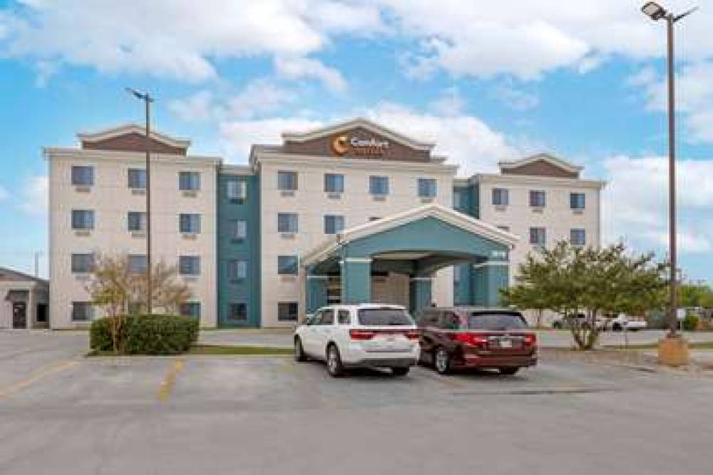 COMFORT SUITES COPPERAS COVE 1