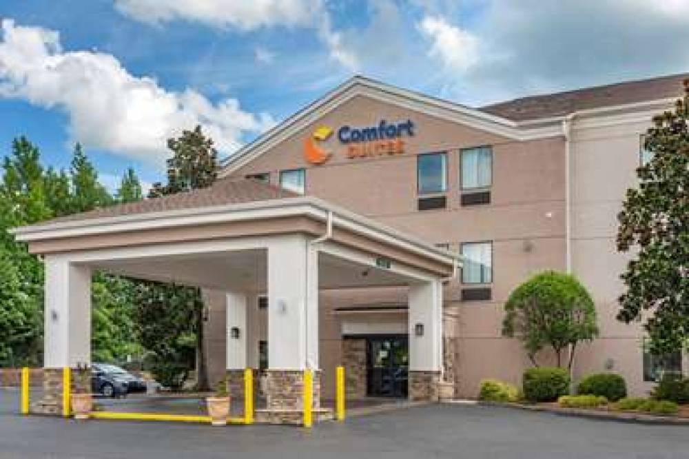 COMFORT SUITES CORDOVA 2