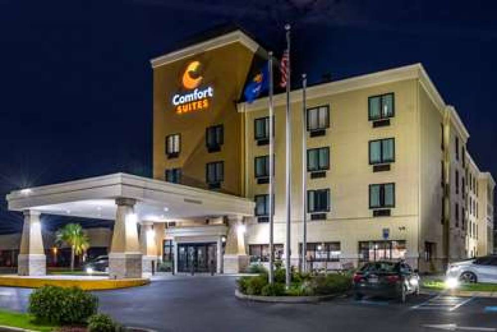 Comfort Suites 1