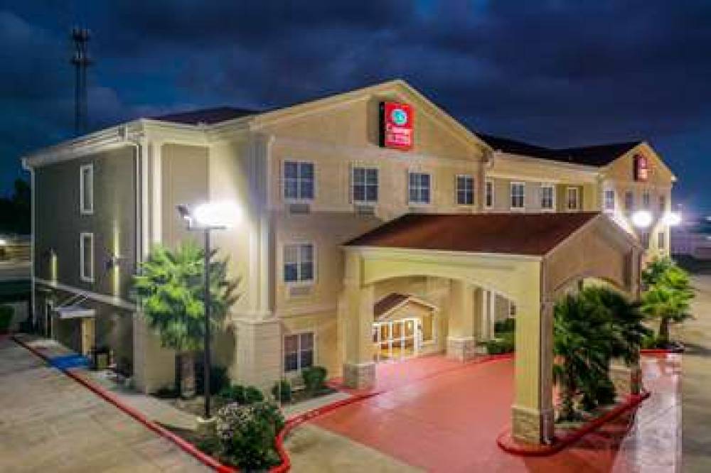 Comfort Suites 6