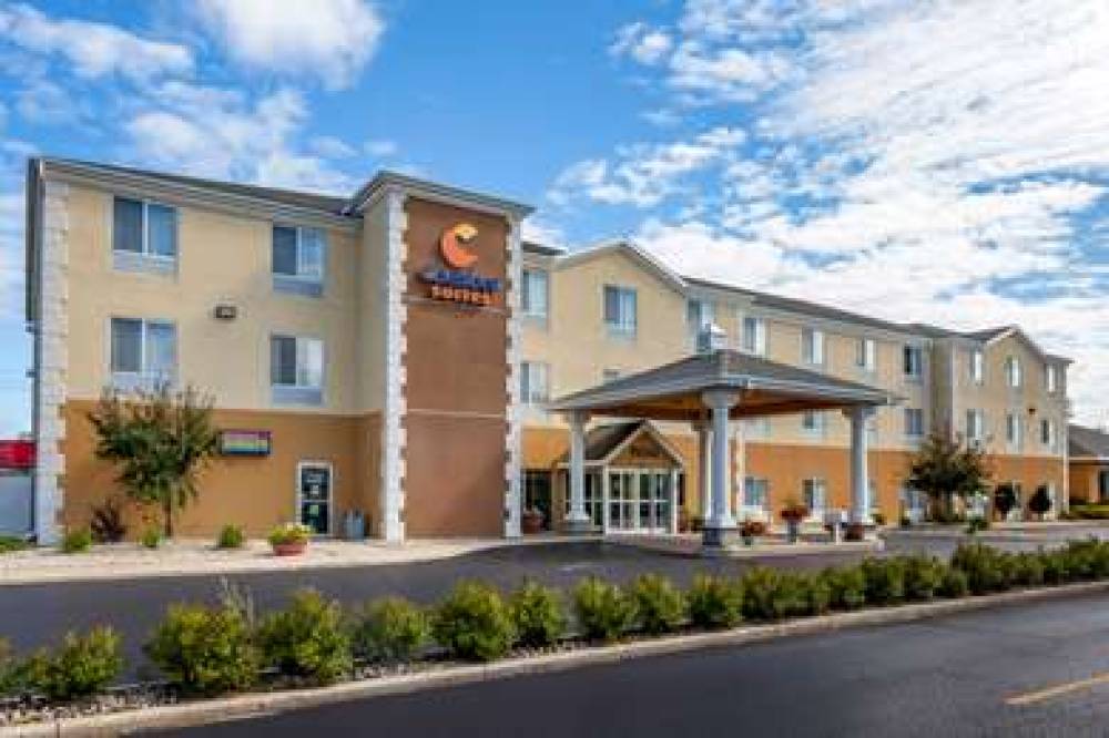 Comfort Suites 1