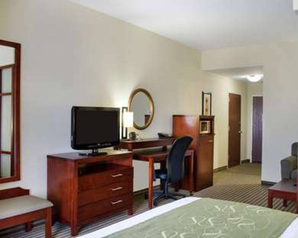 Comfort Suites 9