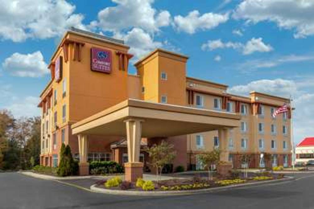 Comfort Suites 1