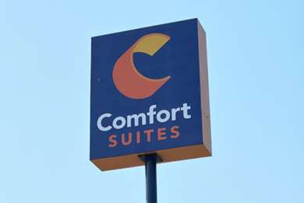 Comfort Suites 3