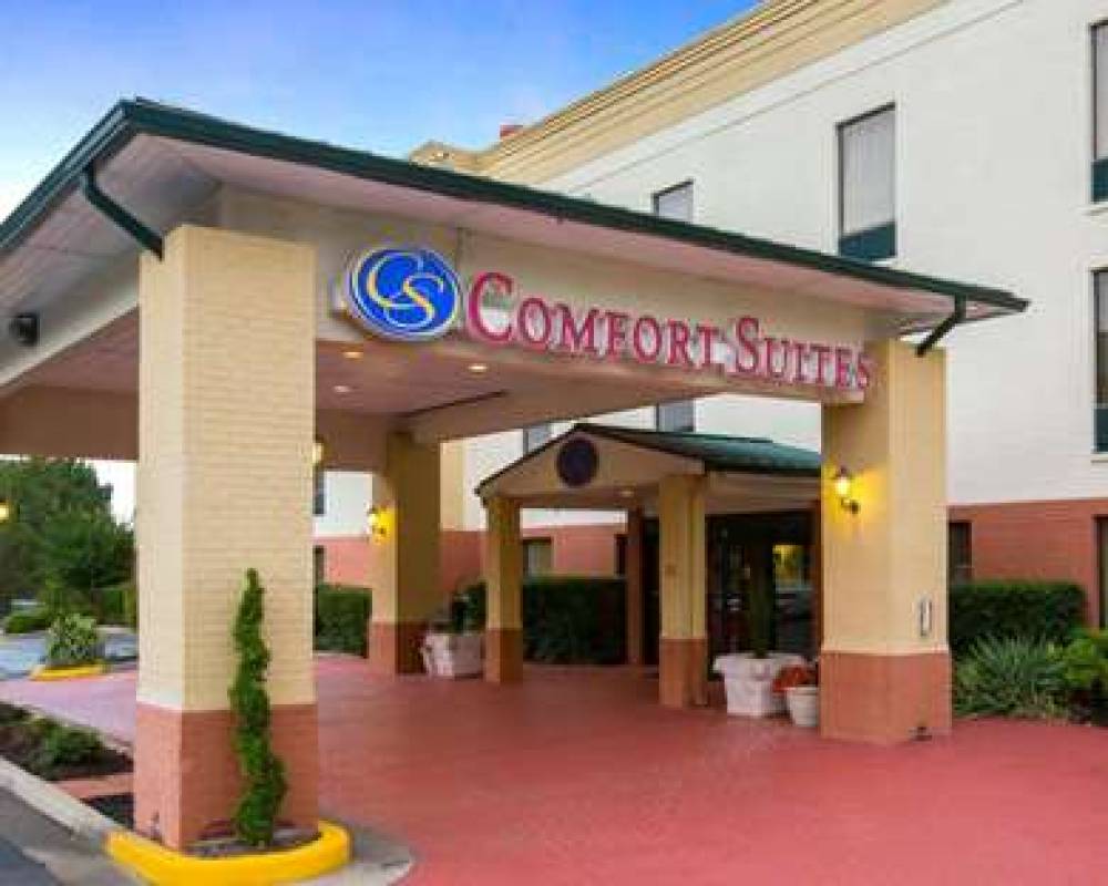 Comfort Suites