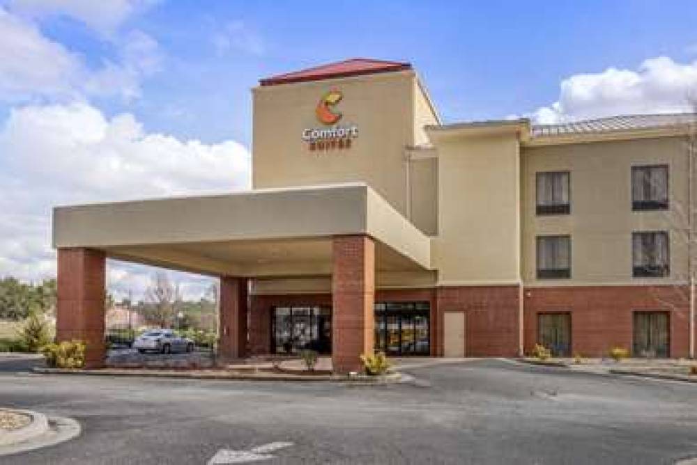 Comfort Suites 1