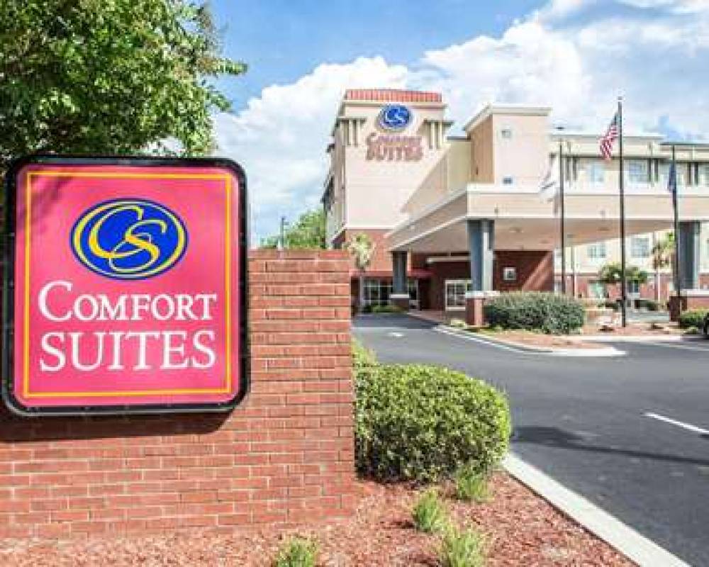 Comfort Suites 1